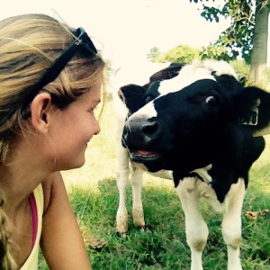 Having a riveting conversation with my bovine counterpart, Jessica.